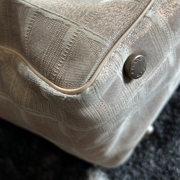 Authentic CHANEL TRAVEL LINE Tote - Picture 14 of 17